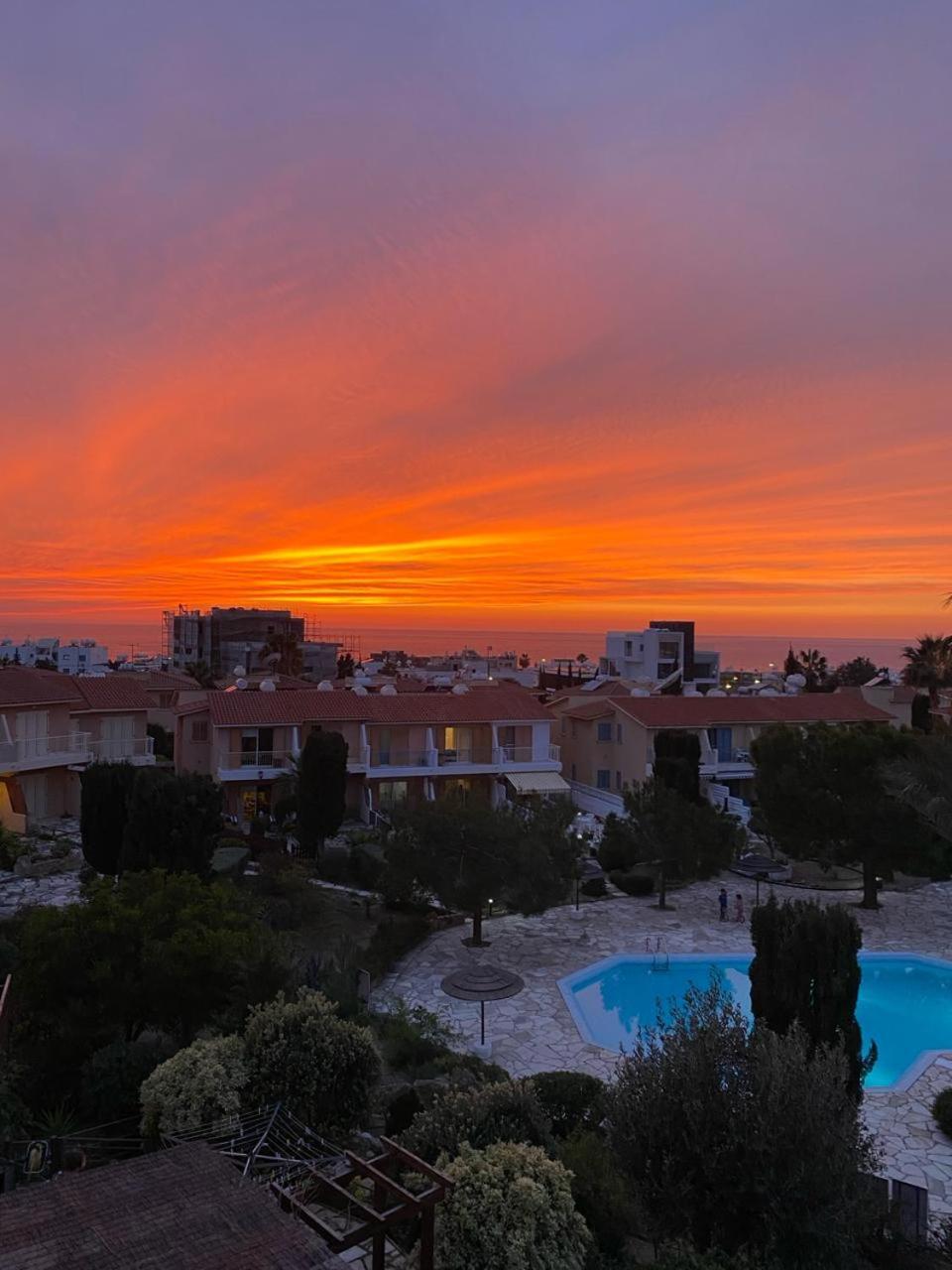 Newly Renovated- Regina Gardens 1, Venus Beach 500 M, Sea&Sunsets View, License Ooo7141 Пафос Экстерьер фото